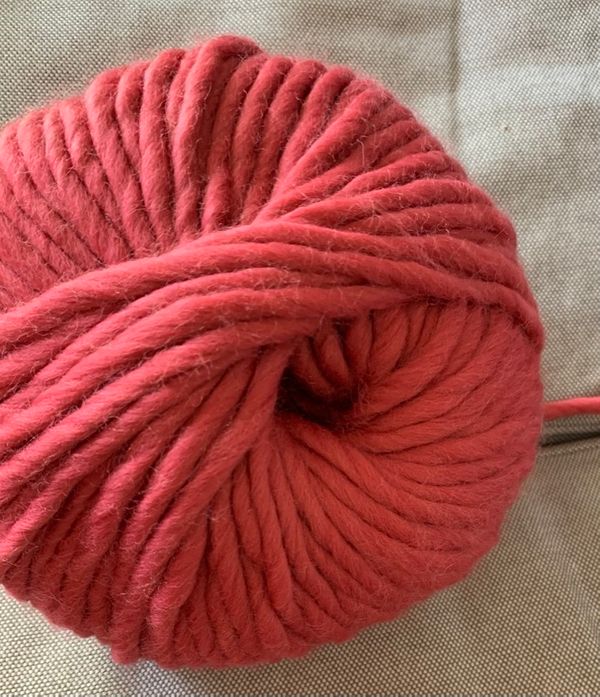Come unire due fili di lana infeltrendoli